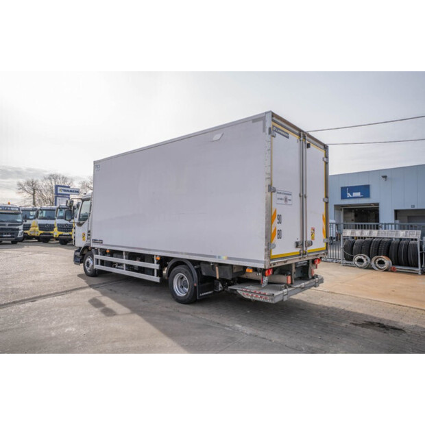 2015 رينو D10 210 DXI-45673776