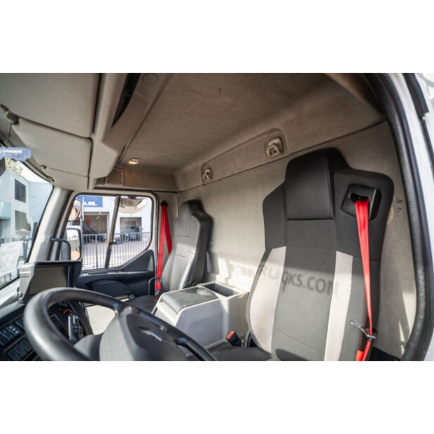 2015 رينو D10 210 DXI-45673783