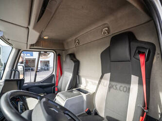 2015-renault-d10-210-dxi-carrier-mono-dhollandia-45673783