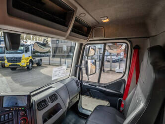 2015-renault-d10-210-dxi-carrier-mono-dhollandia-45673785