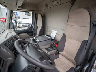 2008-renault-premium-370-dxi-1426309-45674049