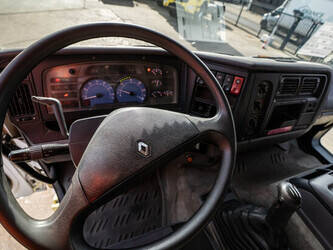 2002-renault-premium-370-dci-1426316-45674224