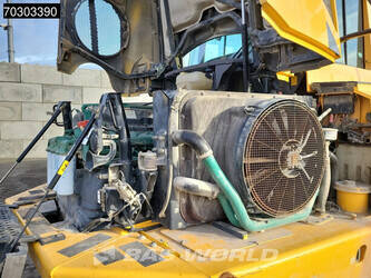 2011-volvo-a30f-1394690-45674327