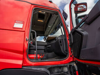 2022-renault-c520-45674445