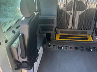 2019-volkswagen-crafter-1426326-45674501