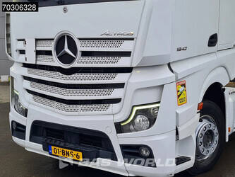 2019-mercedes-benz-actros-1942-1396083-45674509
