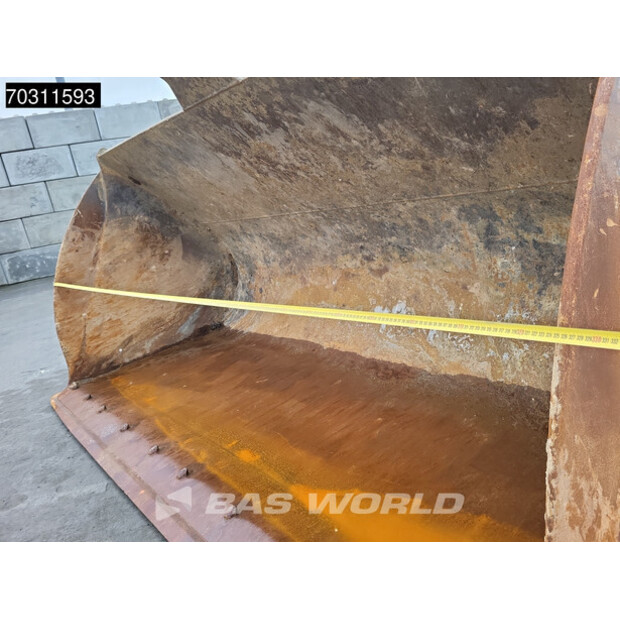 2019 ليبهير L576-45674927