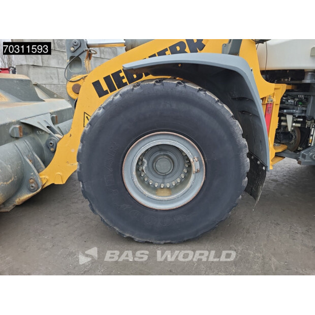 2019 ليبهير L576-45674939