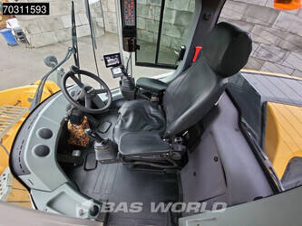 2019-liebherr-l576-1426339-45674944