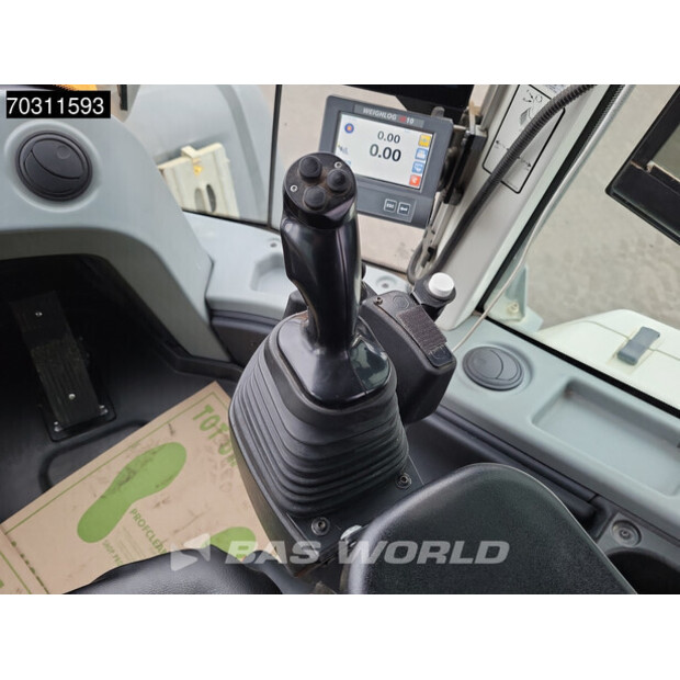 2019 ليبهير L576-45674948