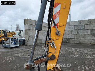 2014-liebherr-a918-compact-1426340-45674979