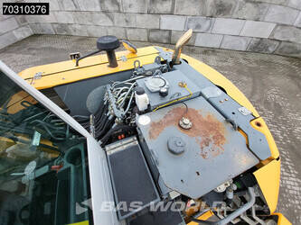 2014-liebherr-a918-compact-1426340-45674994