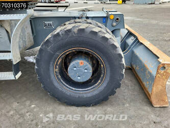 2014-liebherr-a918-compact-1426340-45675007