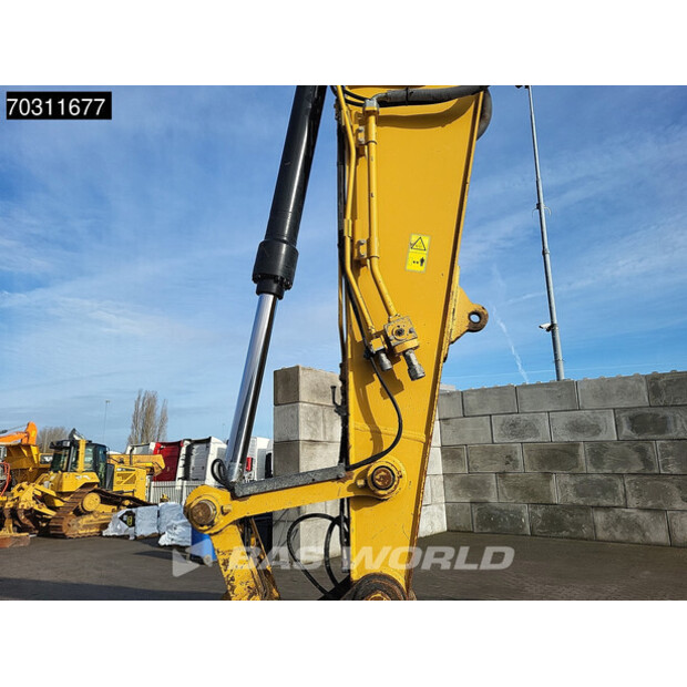 2016 Caterpillar 325FLCR-45675040
