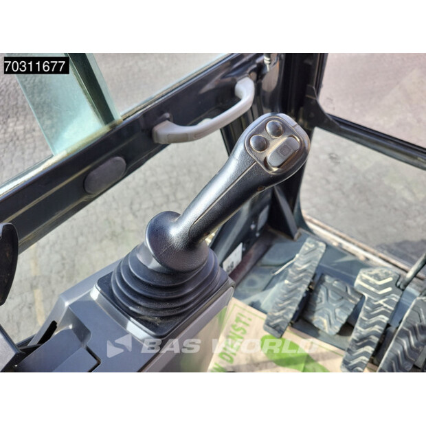 2016 Caterpillar 325FLCR-45675058