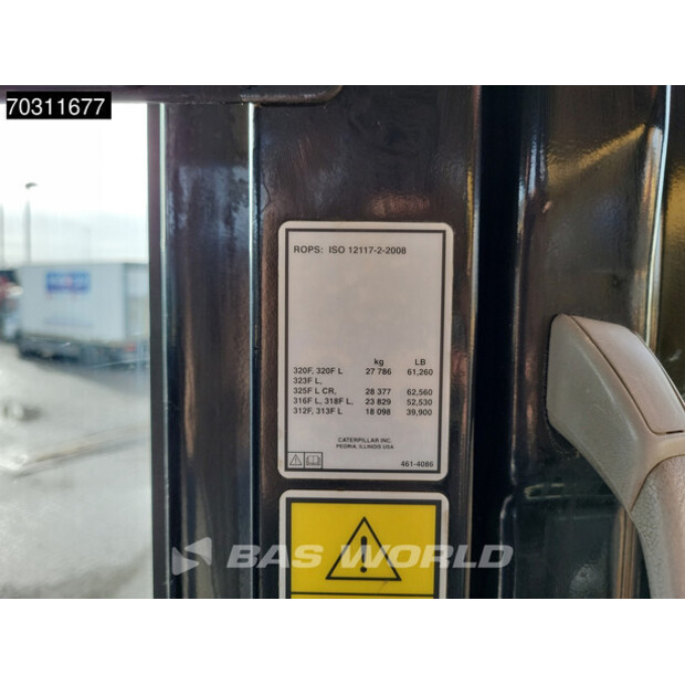 2016 Caterpillar 325FLCR-45675068