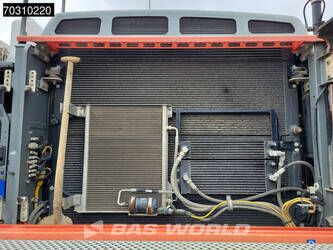 2013-liebherr-r946-lc-45675099