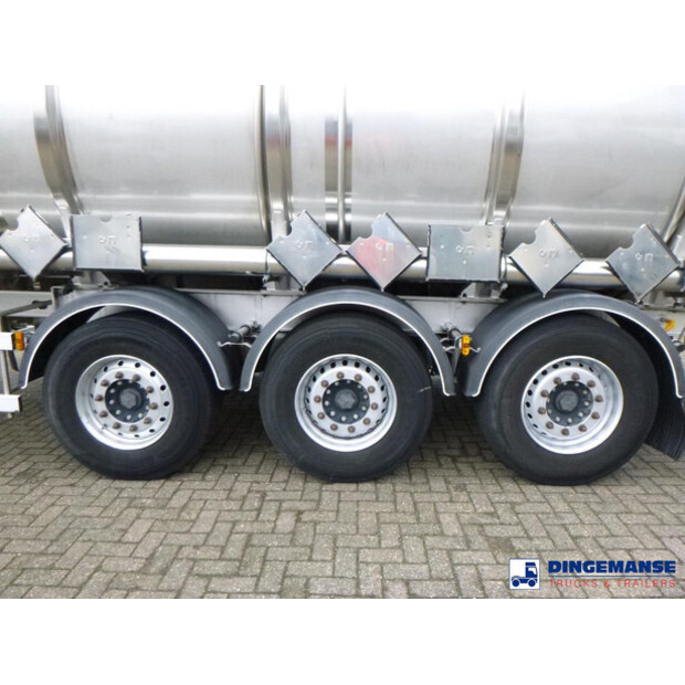 2010 MAGYAR OTHERS-45675158