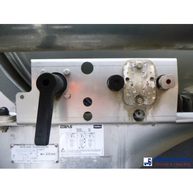 2010 MAGYAR OTHERS-45675166