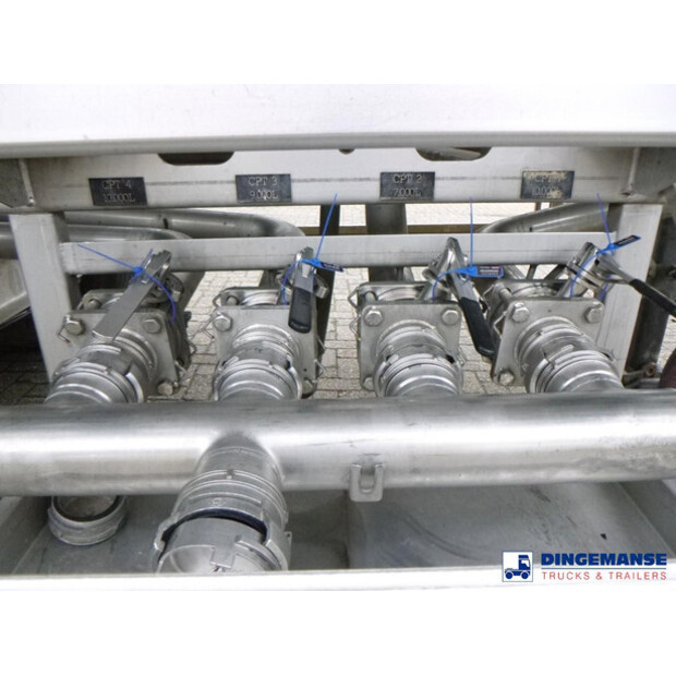 2010 MAGYAR OTHERS-45675168