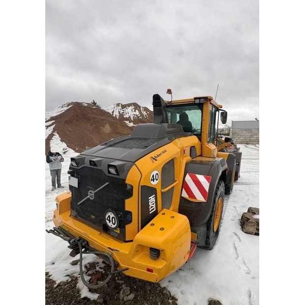 2022 Volvo L120H-45682740