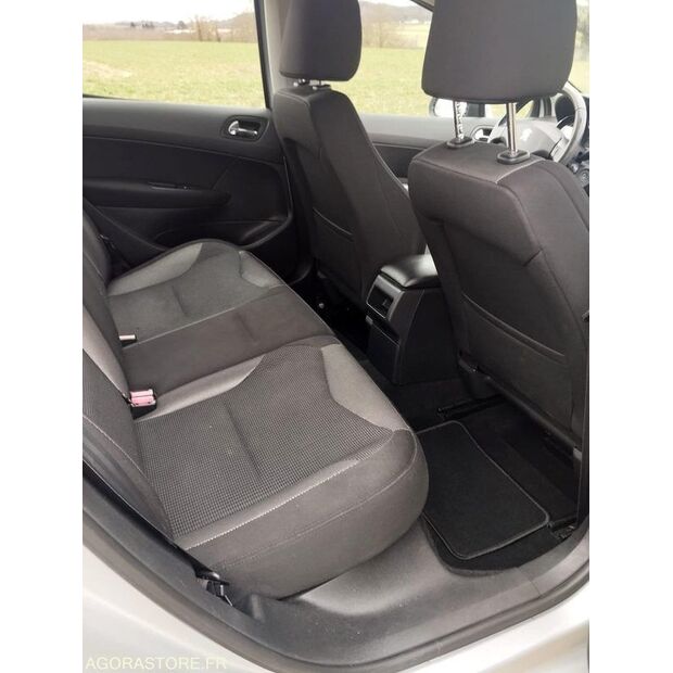 2010 Peugeot 308-45688538