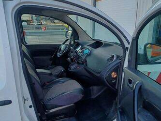 2020-renault-kangoo-1426423-45688553