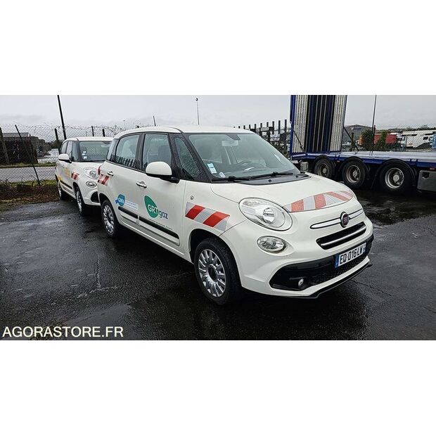 2017 Fiat 500-45688578