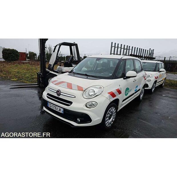 2017 Fiat 500-45688591