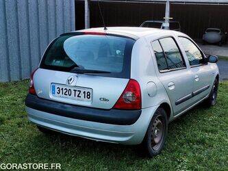 2005-renault-clio-1426430-45688607