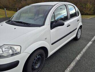 2009-citroen-c3-1426448-45688787