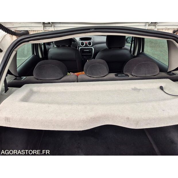 2009 سيتروين C3-45688791