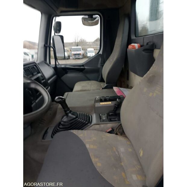 2001 رينو Kerax-45688877