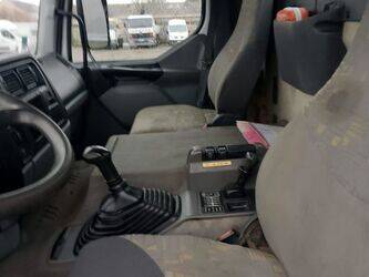 2001-renault-kerax-1426457-45688877