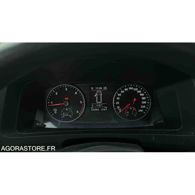 2013 Renault Clio-45689067