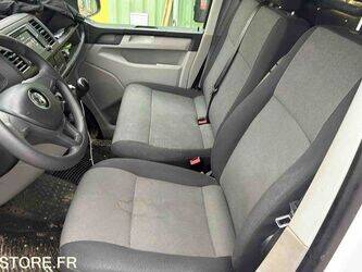 2013-renault-clio-1426234-45689076