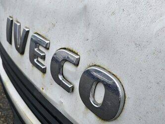 2018-iveco-35c18-45689204