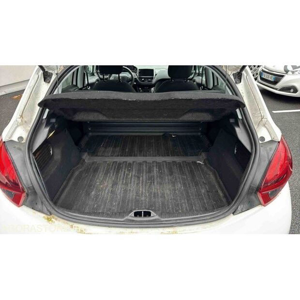 2019 Peugeot 208-45689229