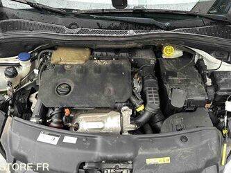 2019-peugeot-208-1426277-45689235