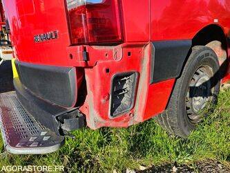 2013-renault-master-1426475-45689261