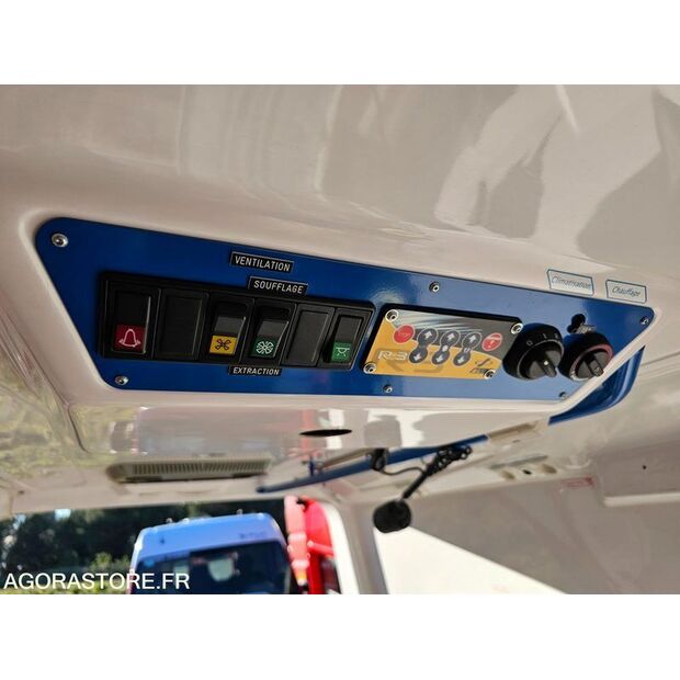 2013 Renault Master-45689275