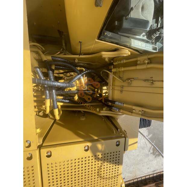 2021 Caterpillar 320C-45689370