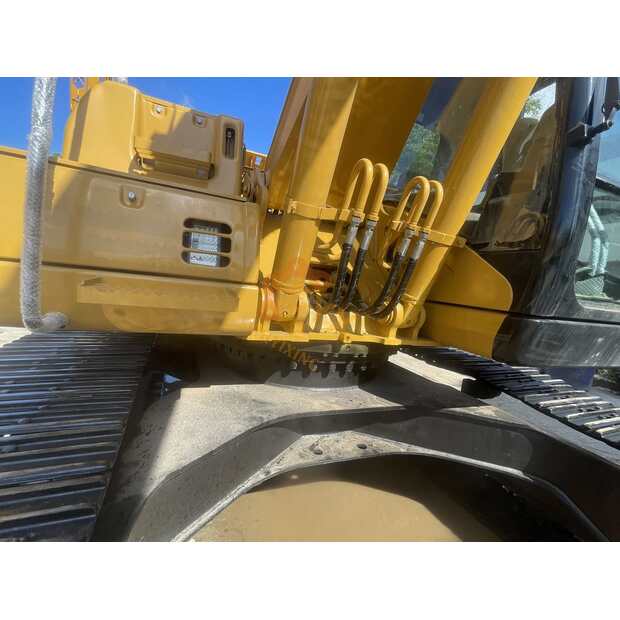 2021 Caterpillar 320C-45689372