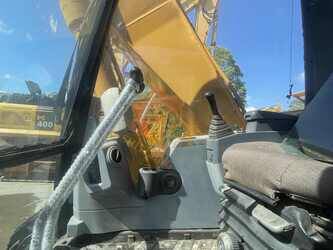 2021-caterpillar-320c-1426480-45689378