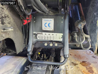 2012-renault-premium-430-1325710-45689598