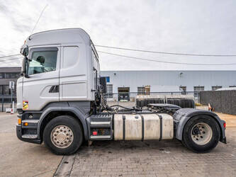 2015-scania-r520-1426487-45689690