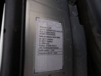 2015-scania-r520-1426487-45689706