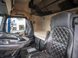 2020-mercedes-benz-actros-2663-1426488-45689725