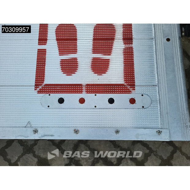 2017 داف LF 210-45689961