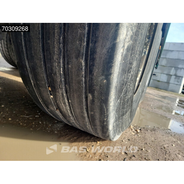 2009 جورينفاجن DRO-14-27-45690325